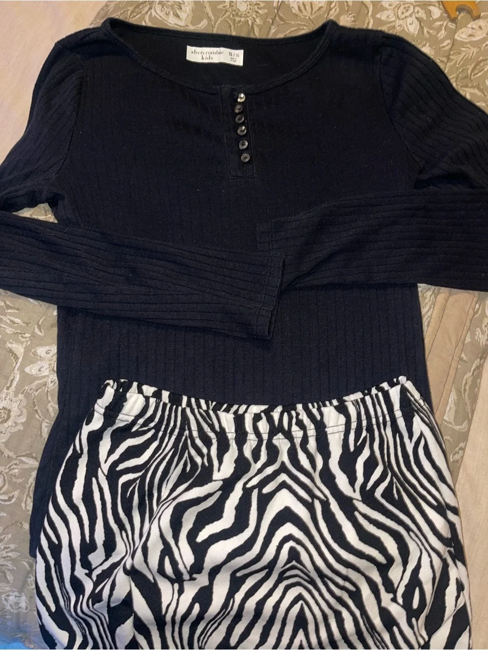 2 piece skirt / shirt set